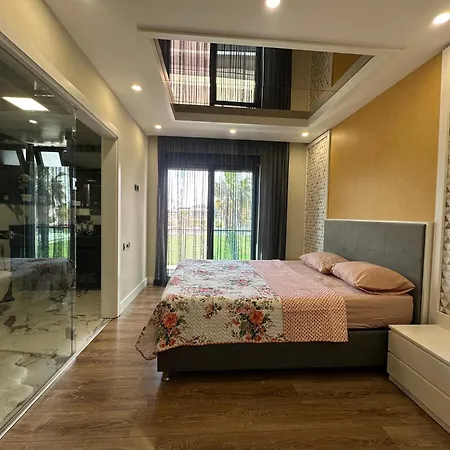 Ozel Havuzlu Ve Saunali Muhtesem Aksu (Antalya)