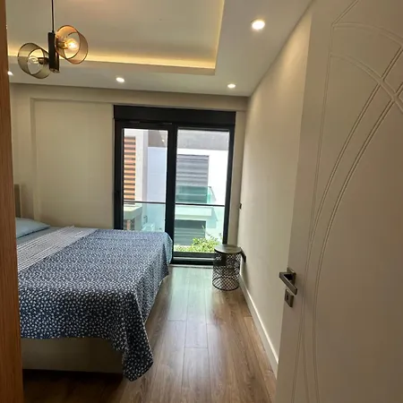 Villa Ozel Havuzlu Ve Saunali Muhtesem *